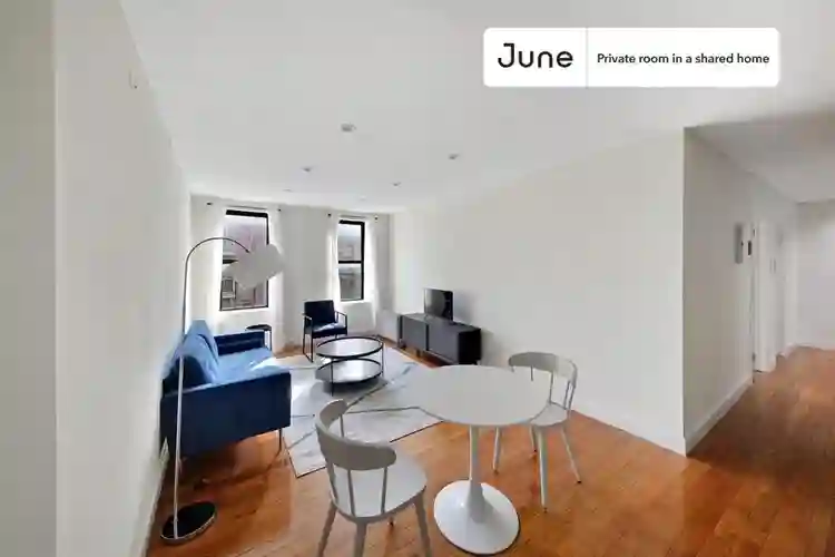 4 BR in New York City