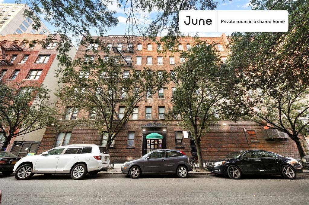 4 BR in New York City