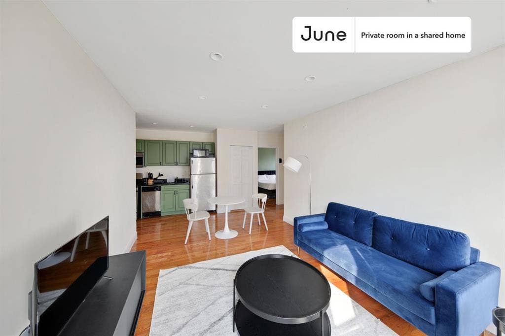 4 BR in New York City