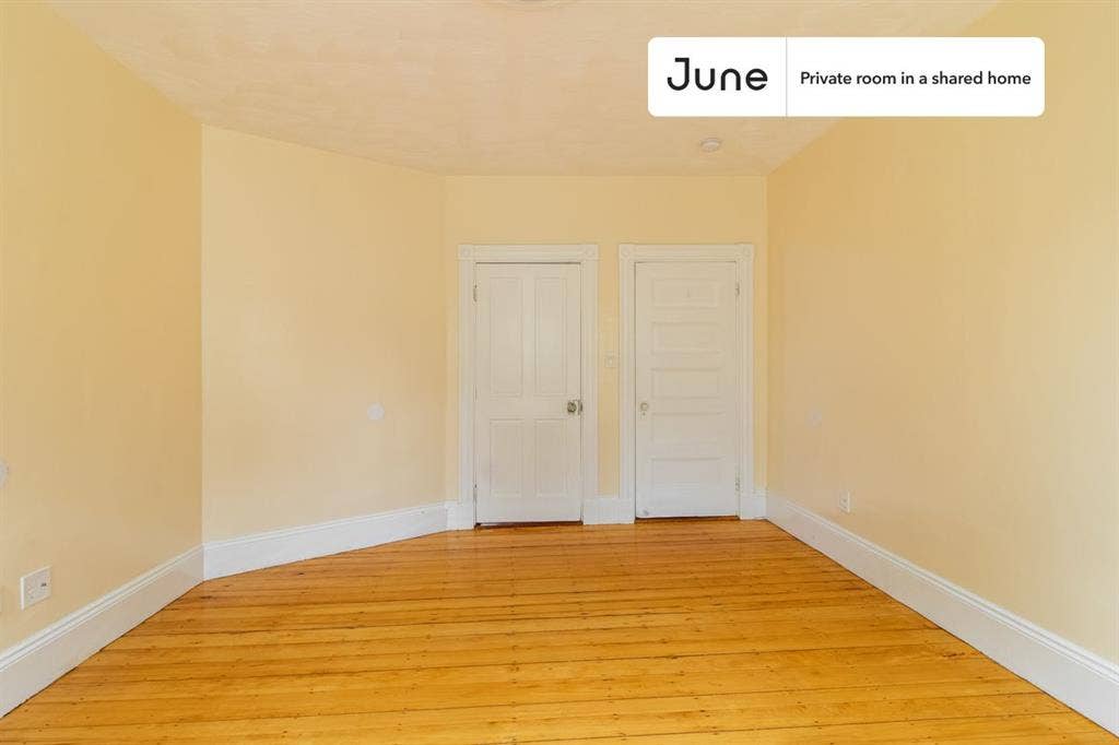 4 BR in Boston