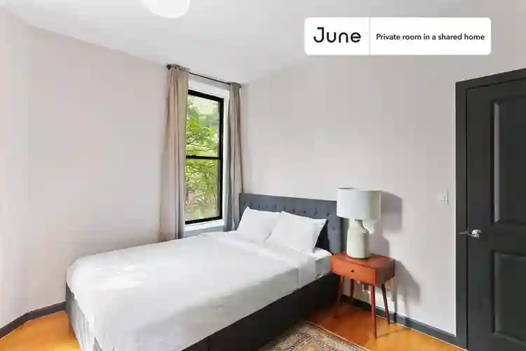 4 BR in New York City