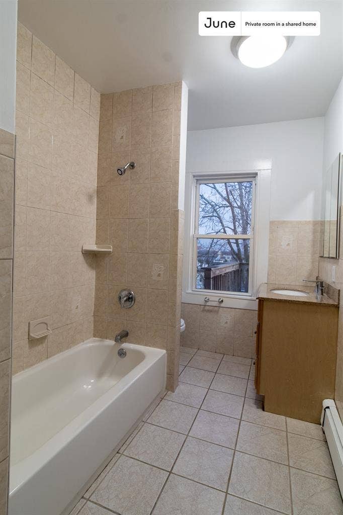 5 BR in Boston