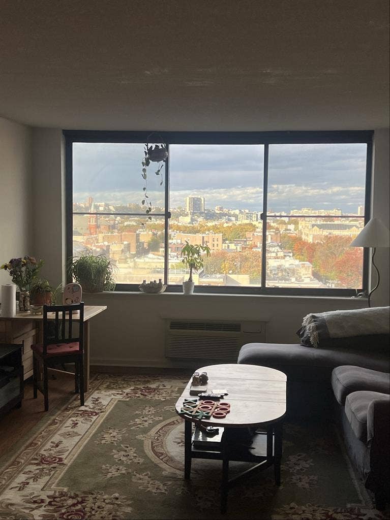 Private Bedroom+Bathroom 7m to PATH