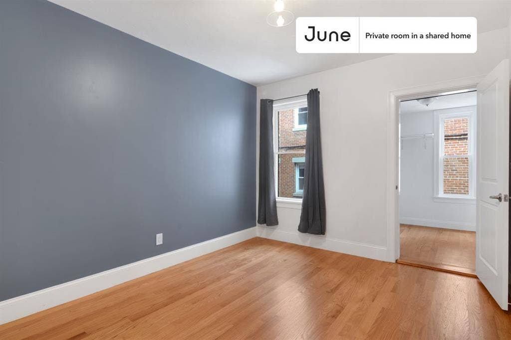 5 BR in Boston