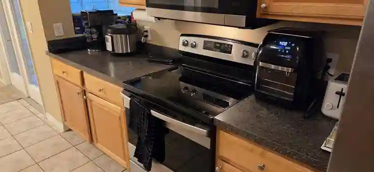 Furnished room including utilities