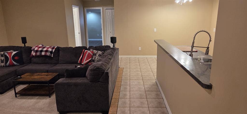 Furnished room including utilities