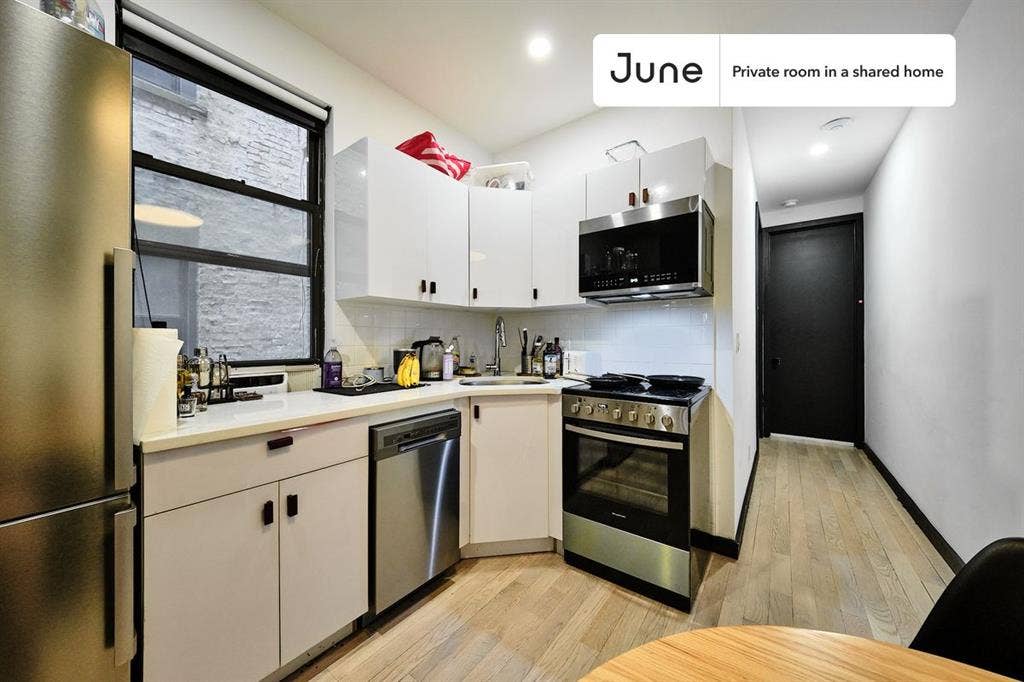 3 BR in New York City