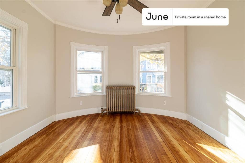 5 BR in Boston