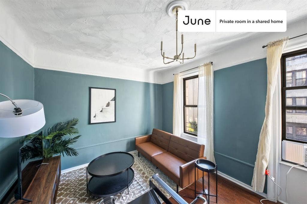 3 BR in New York City