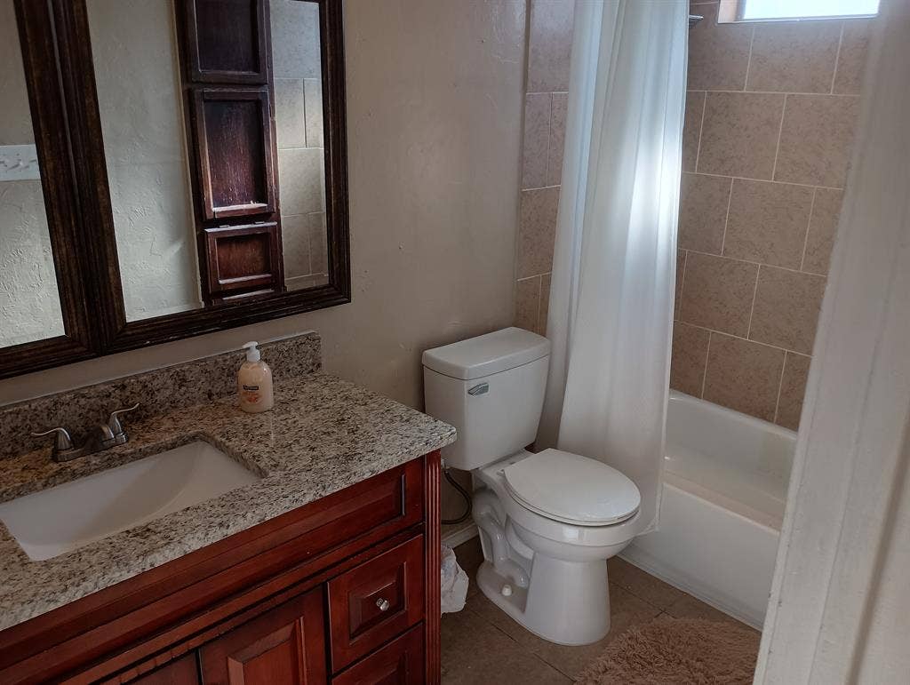 2 BR in San Antonio