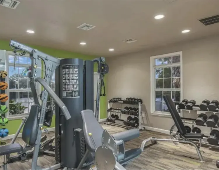 Master BR w/en suite bathroom