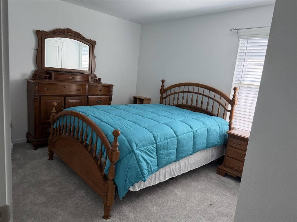 Private room for rent in Princeton