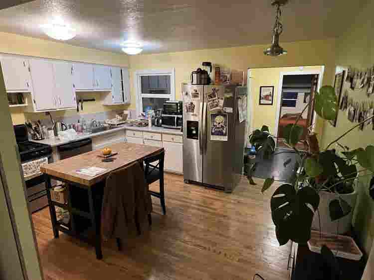 Large room in Mt. Scott (SE)