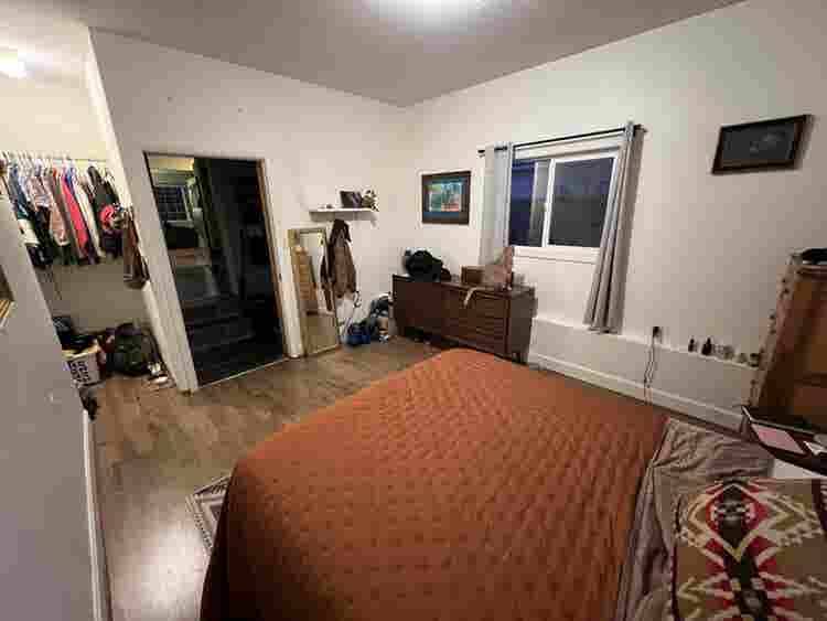 Large room in Mt. Scott (SE)