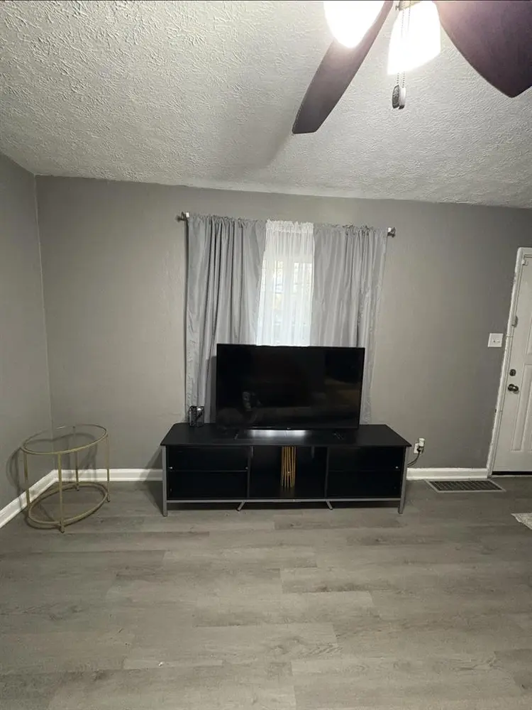 Looking for someone to rent out too