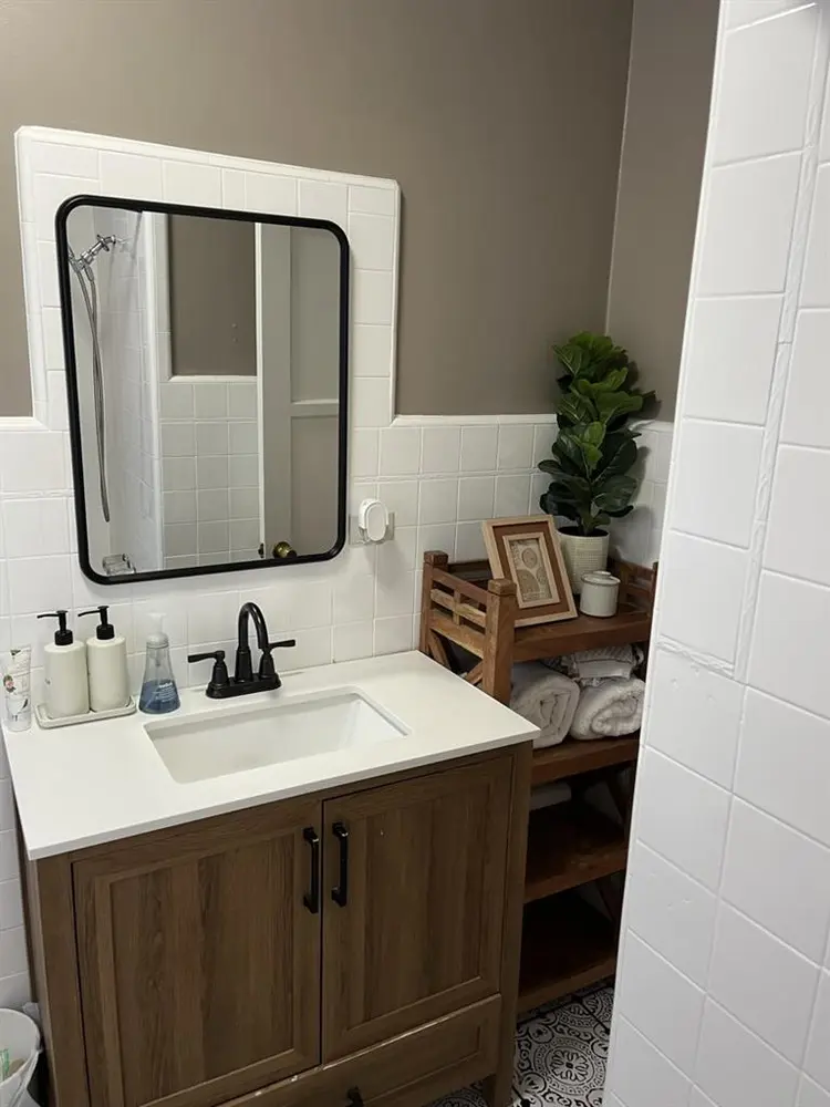 Private room and bathroom for rent