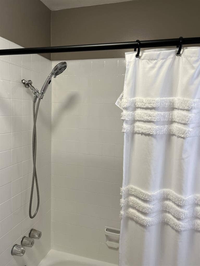 Private room and bathroom for rent