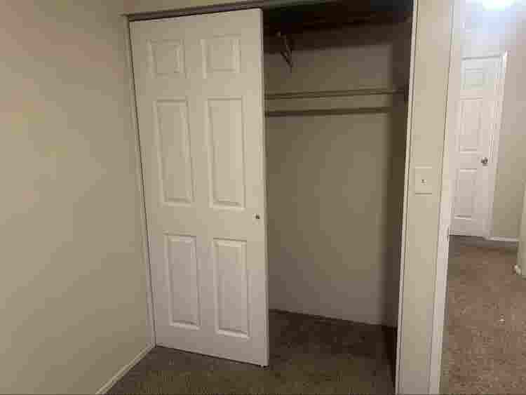 Cozy Southeast Portland/Tigard room