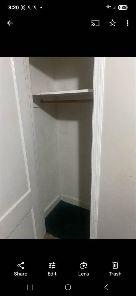 A room available with a bathroom