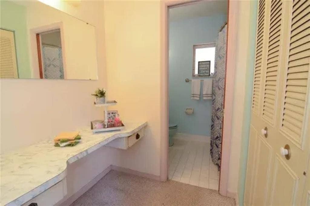 Room for rent $ all included