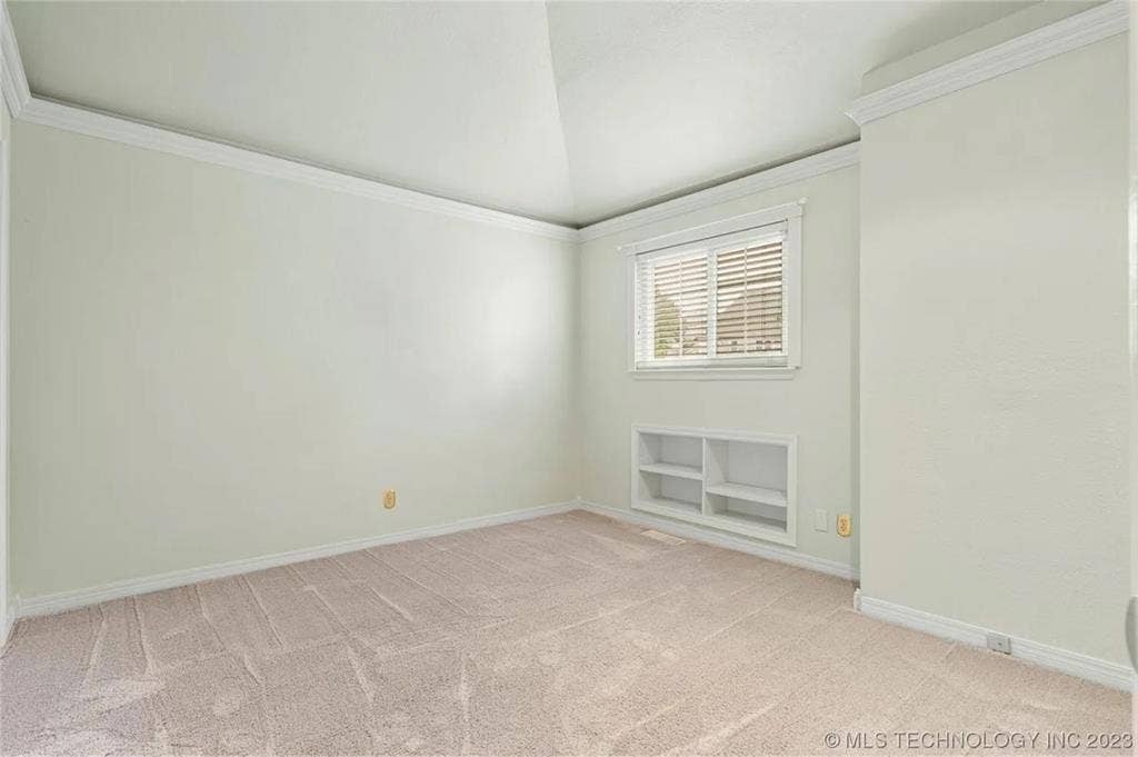 Beautiful condo available!