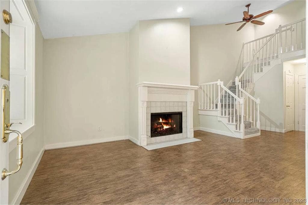 Beautiful condo available!