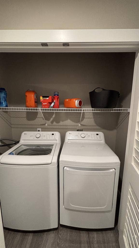 MASTER BEDROOM IN U DISTRICT