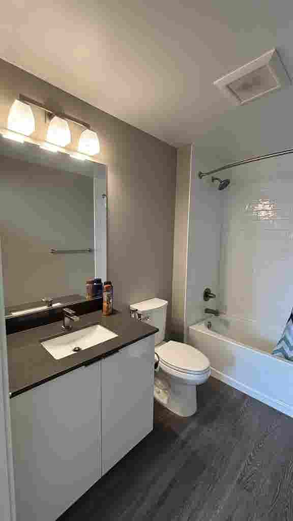 MASTER BEDROOM IN U DISTRICT