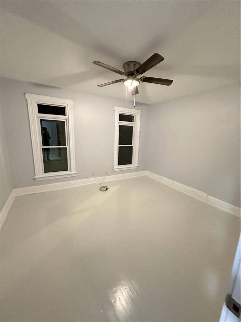 ASL-Friendly Rooms Near RIT