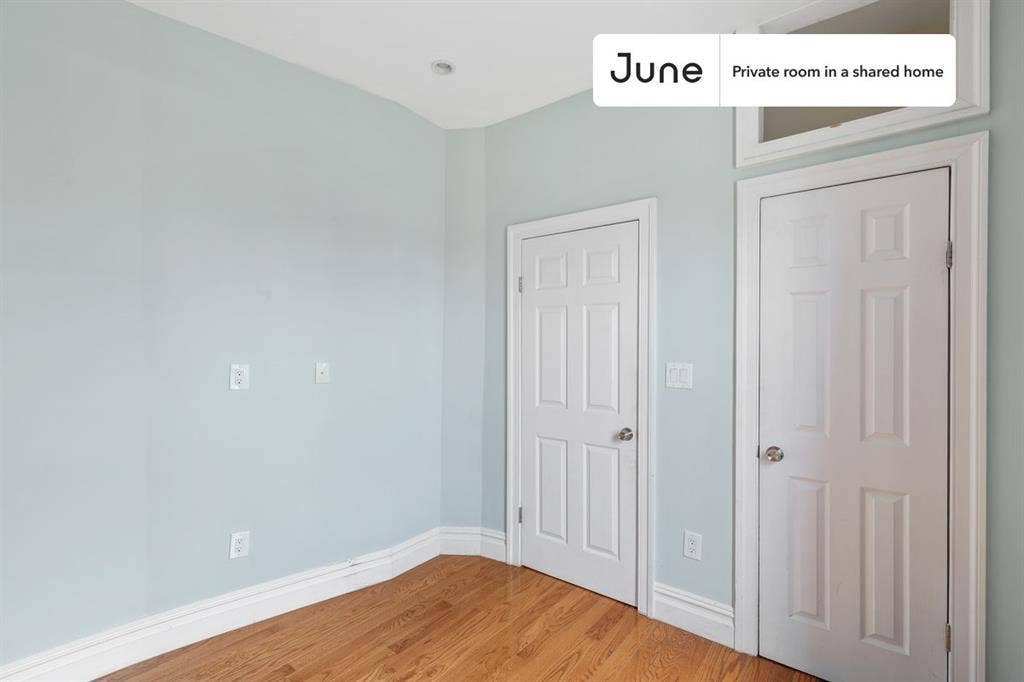 2 BR in New York City