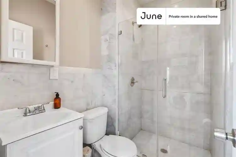 2 BR in New York City