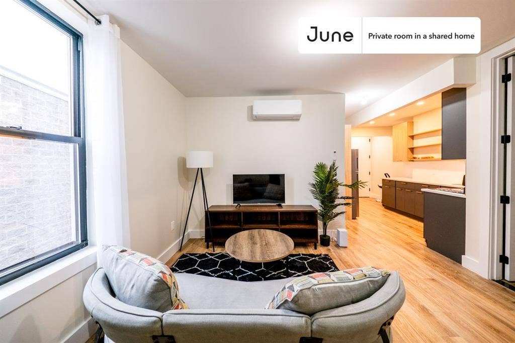 3 BR in New York City