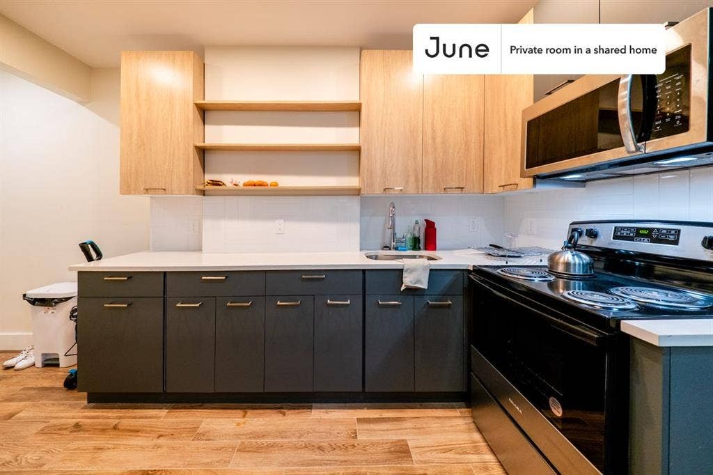 3 BR in New York City