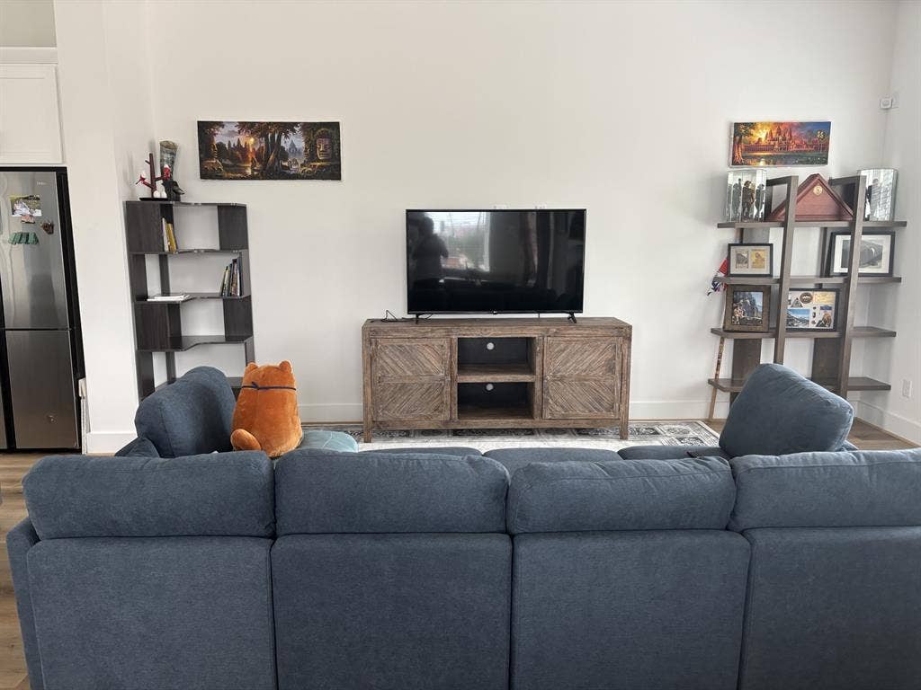 Private Room Near Downtown/ U of H