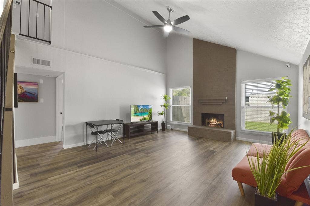 Updated house ready for roommates!