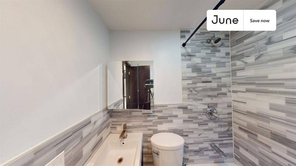 4 BR in New York City