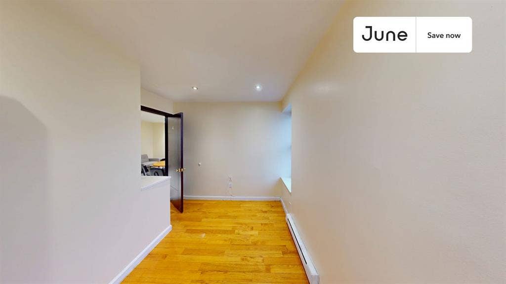 4 BR in New York City