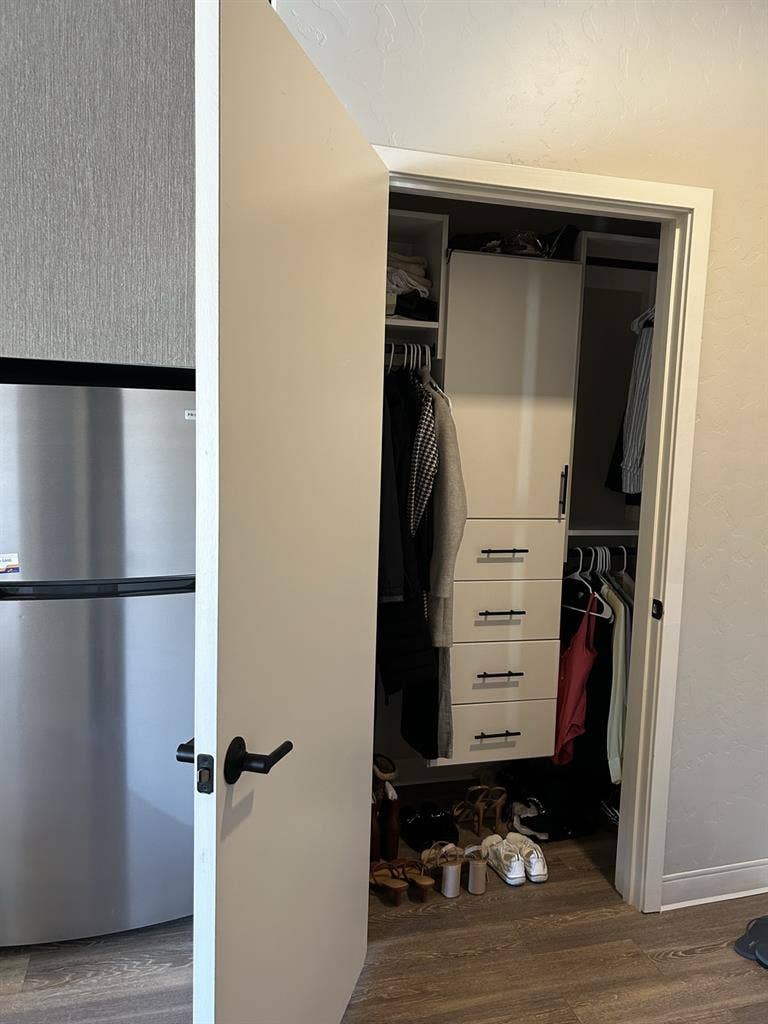 Lease Takeover for Studio