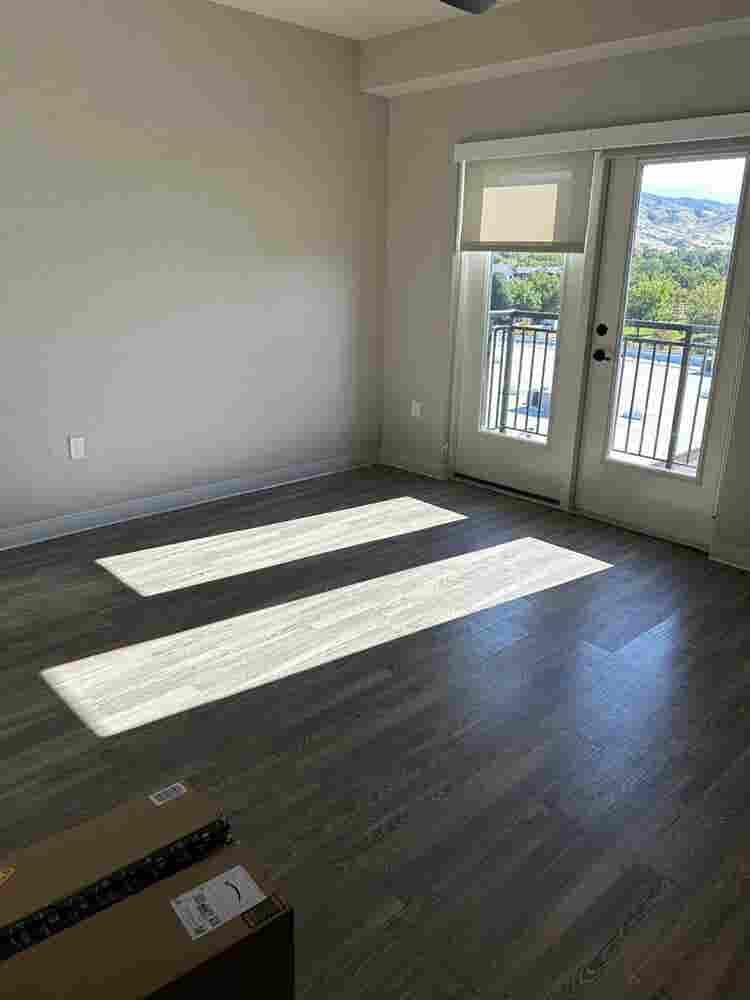 Lease Takeover for Studio