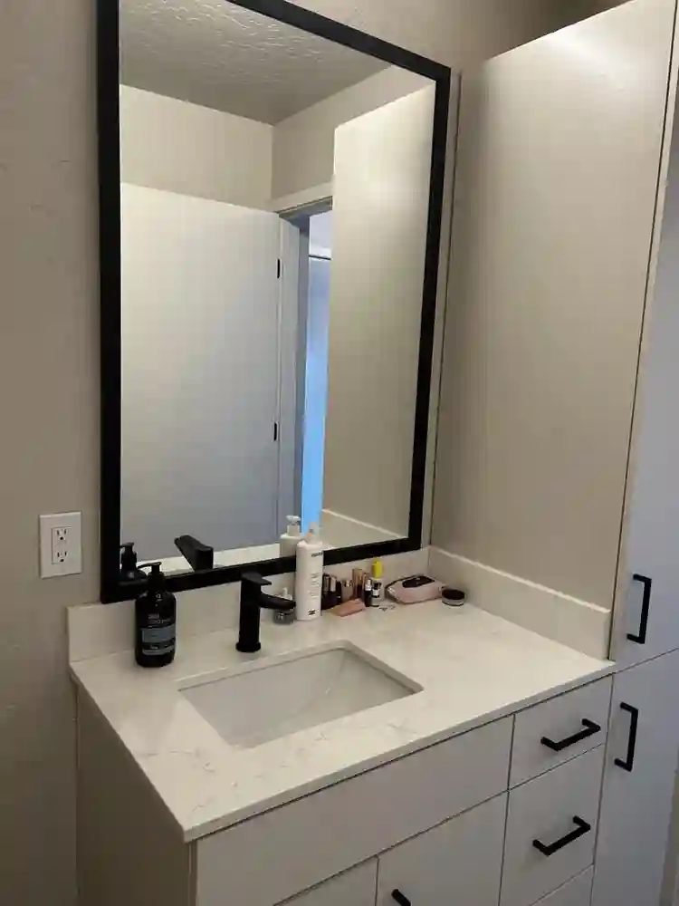 Lease Takeover for Studio