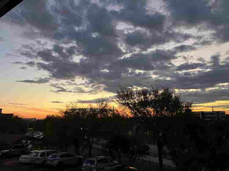 $ Room + pvt. bath - NW/Domain