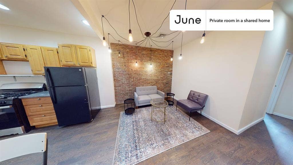 4 BR in New York City