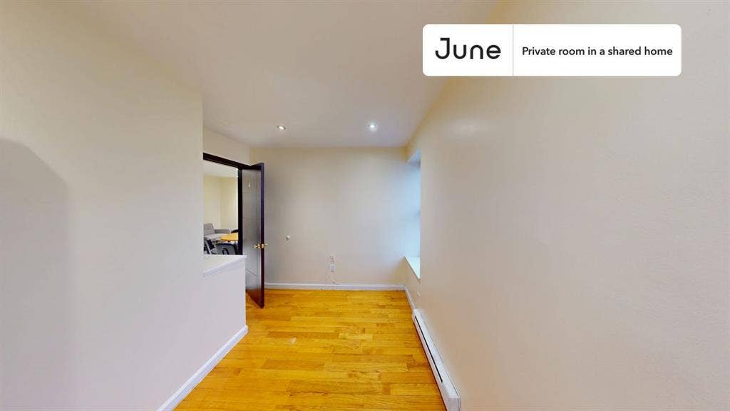 4 BR in New York City