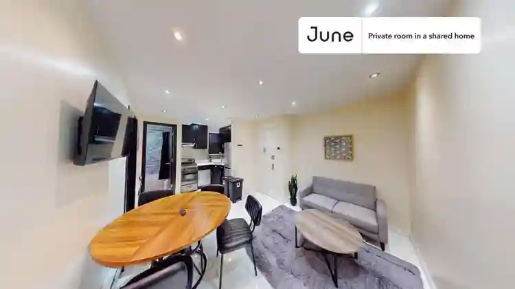 4 BR in New York City