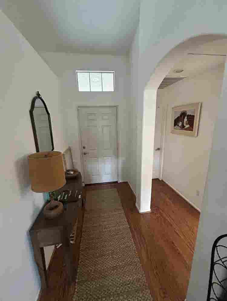 Looking for a female roommate!