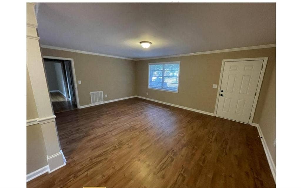 Beautiful 1-Bedroom Apartment