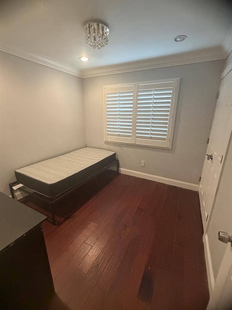 NICE PLACE LOOKING 4 GREAT TENANT !