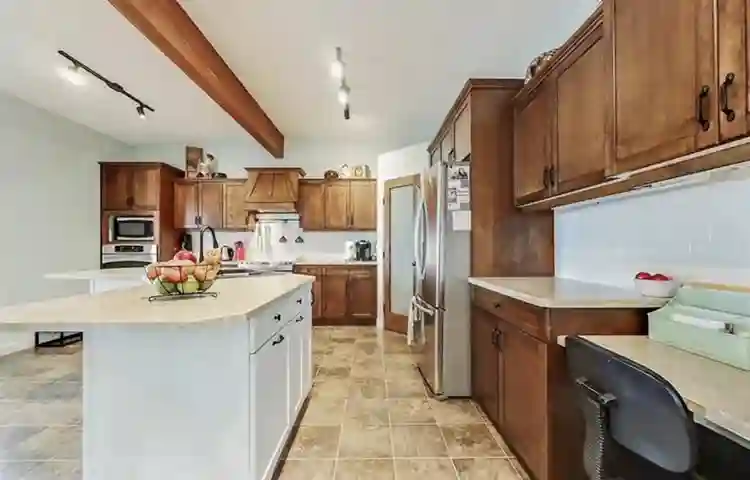 Master bedroom for rent