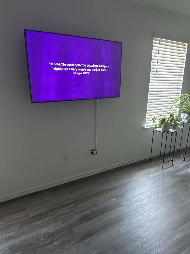 Cozy Bedroom & Bathroomm