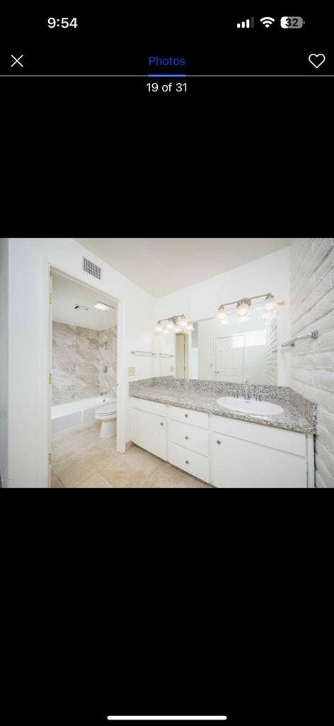 Master bedroom for rent right byTMC